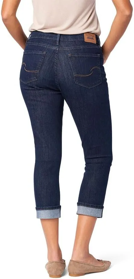 Levi Strauss Signature Gold Women's Mid-Rise Slim Fit Capris (Available in Plus Size)