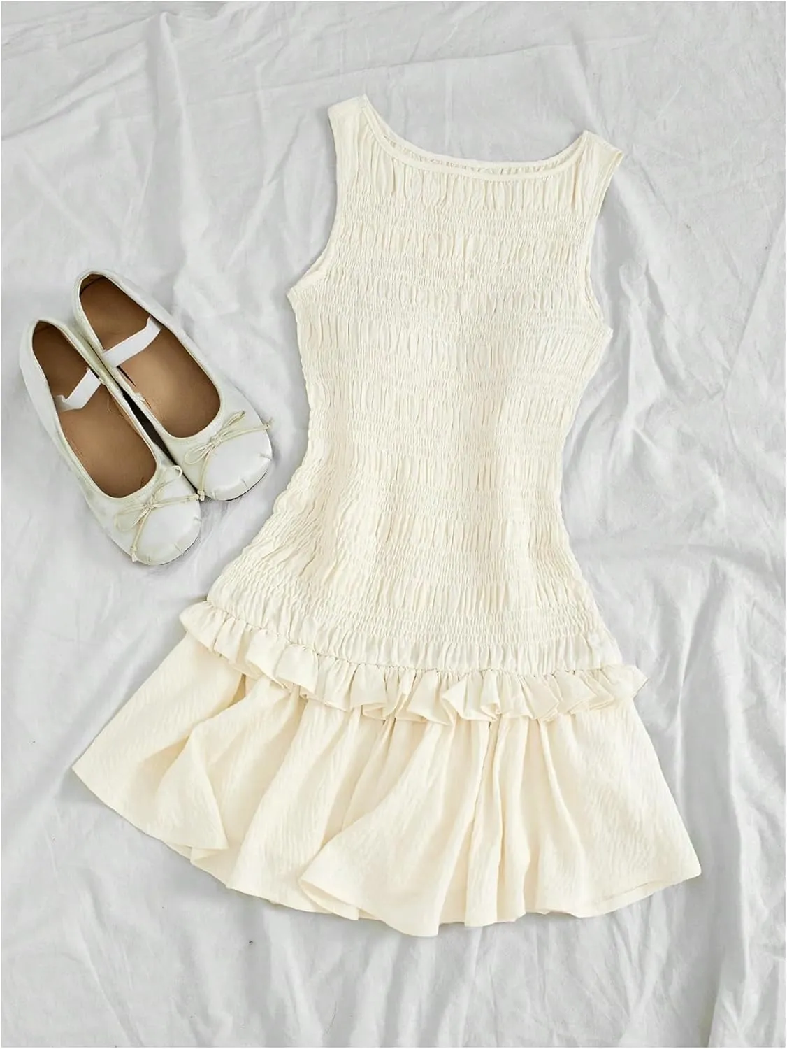 WDIRARA Women's Shirred Ruffle Hem Sleeveless Mini Dress A Line Tank Dress